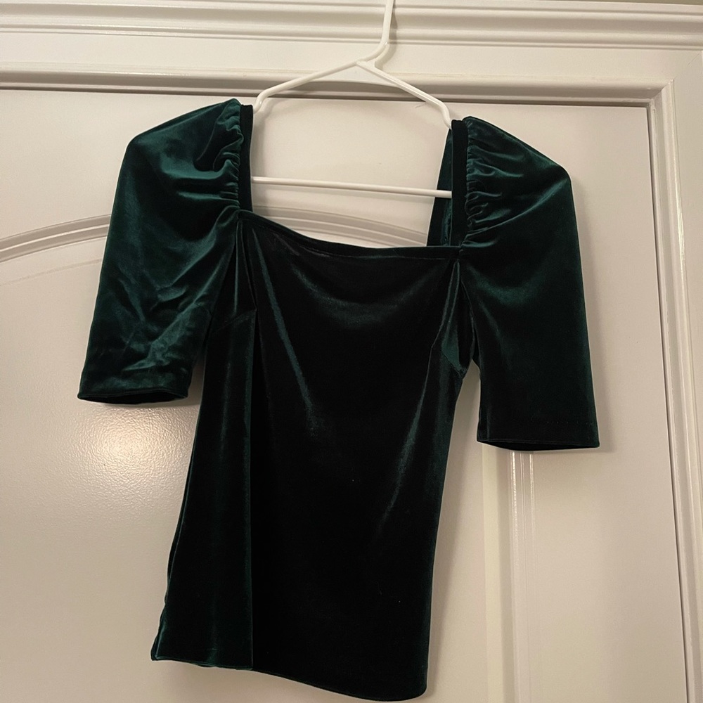 Green velvet top!
